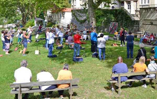 200903_konzert-im-park